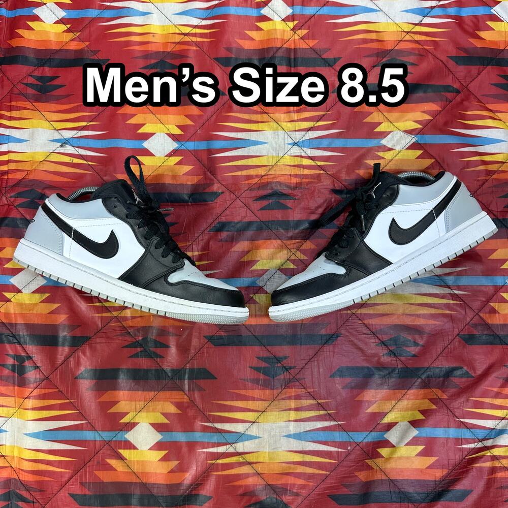 Nike Air Jordan 1 Low Shadow Toe Gray Black 553558-052 Mens Size 8.5 Shoes